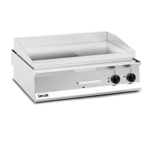 DM551 Lincat Opus 800 Half Ribbed Griddle OE8206/R