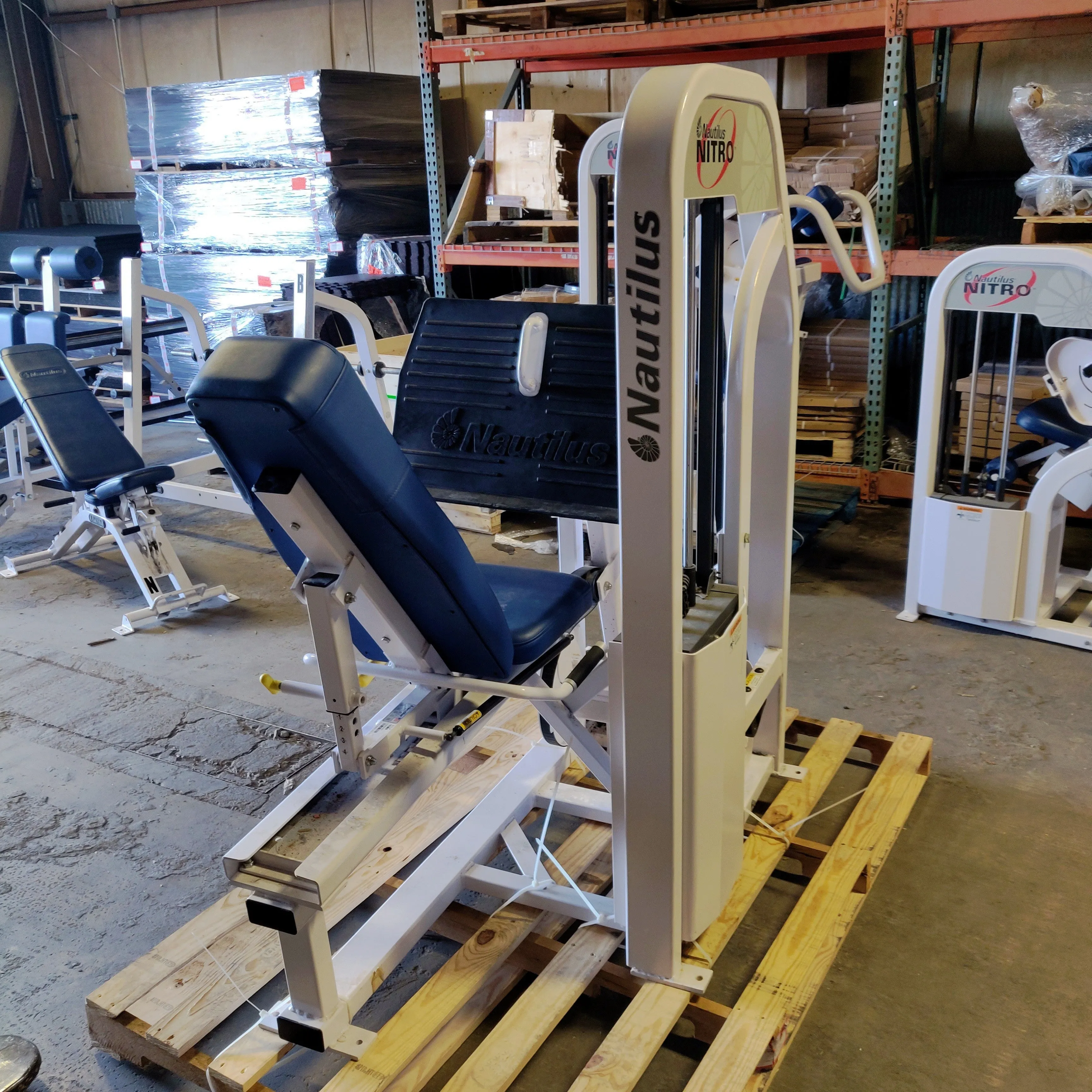 Nautilus Nitro CIRCUIT 9 Pieces of Strength Equipment