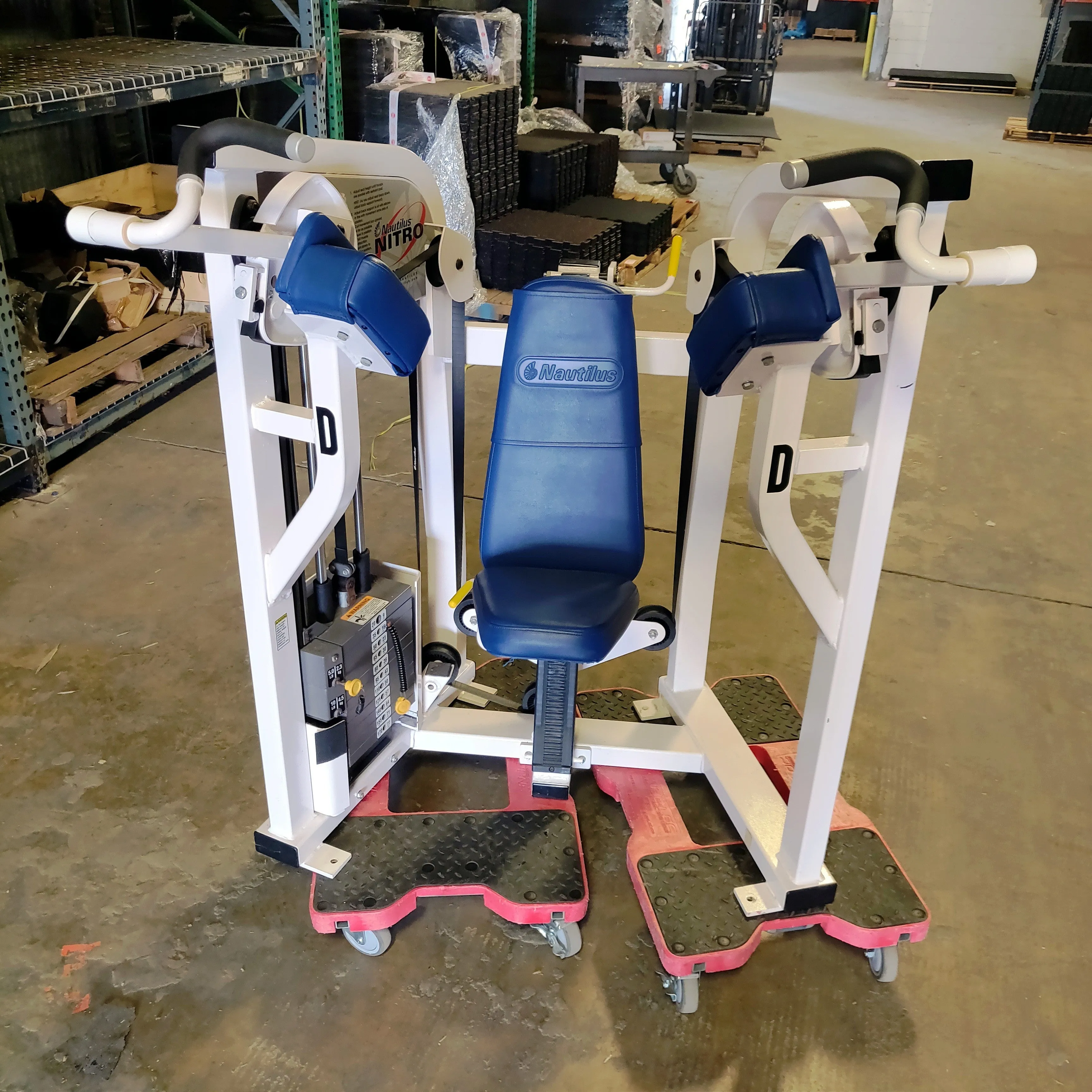 Nautilus Nitro CIRCUIT 9 Pieces of Strength Equipment