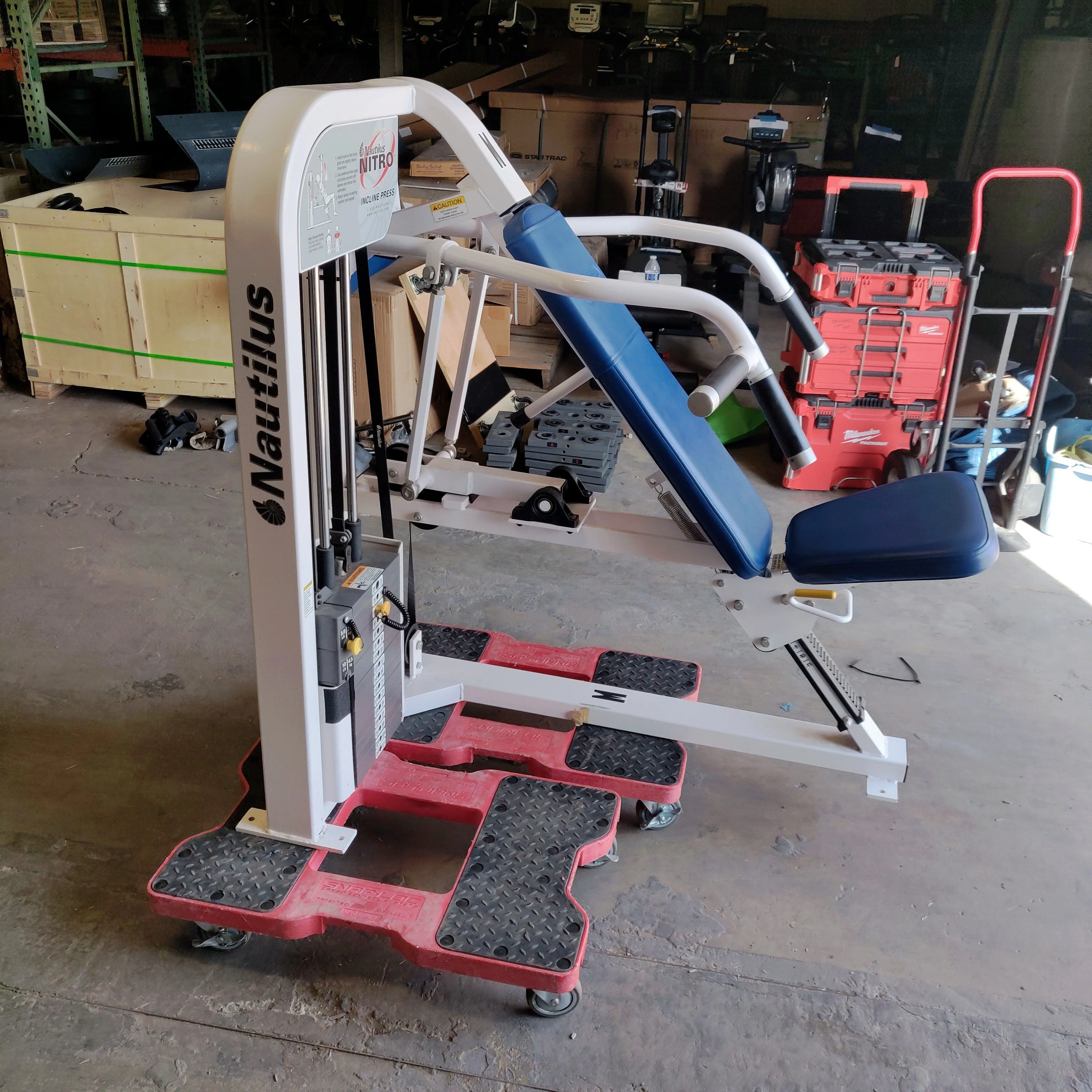 Nautilus Nitro CIRCUIT 9 Pieces of Strength Equipment