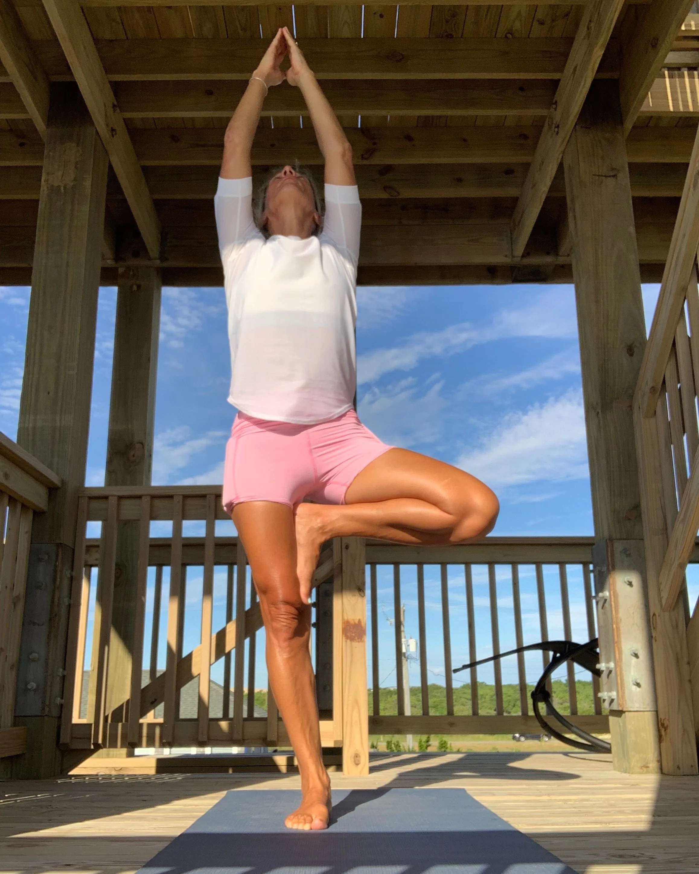 Women's Perfect Balance Weighted Short Sleeve